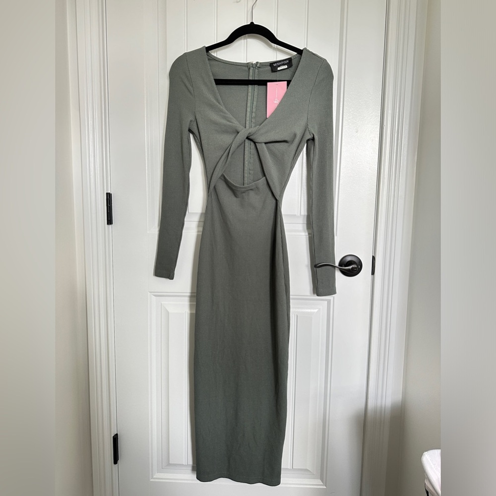 NWT MINKPINK Yoko Midi Dress